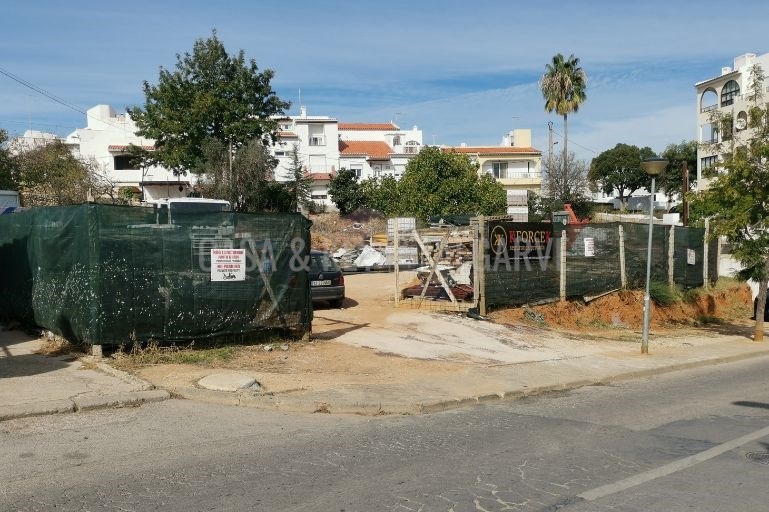 Terreno en Ferragudo, Portugal No. 138175