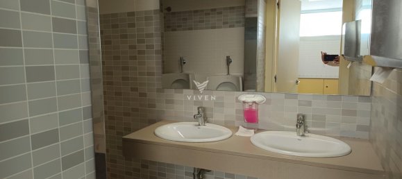 260m² Commercial property in La Granada, Spain No. 113164 24