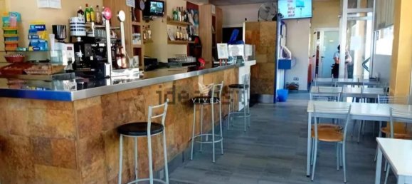 260m² Commercial property in La Granada, Spain No. 113164 6