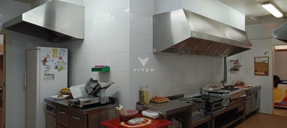 260m² Commercial property in La Granada, Spain No. 113164 17