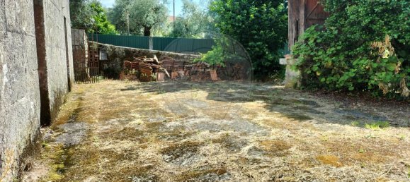 5 bedrooms House in Vouzela, Portugal No. 19045 9