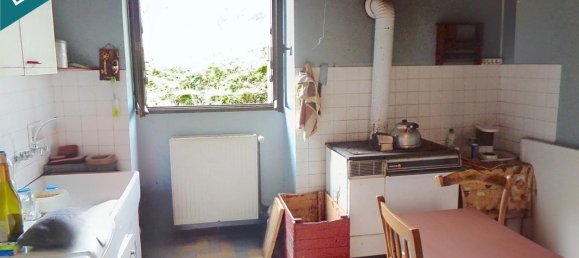 5 bedrooms House in Nozieres, France No. 289620 5