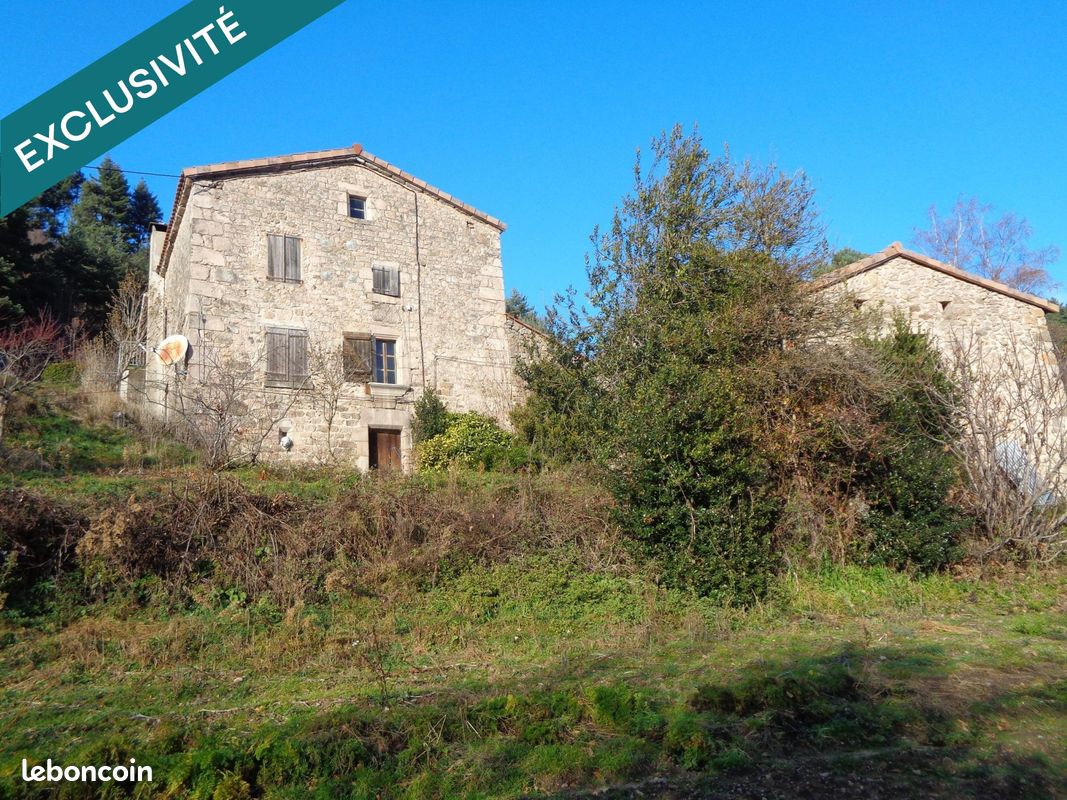 5 bedrooms House in Nozieres, France No. 289620