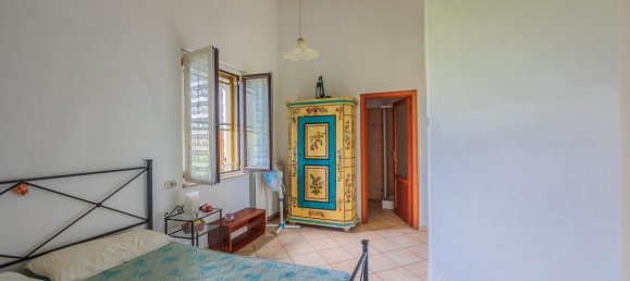 4 bedrooms House in Grosseto, Italy No. 19387 27