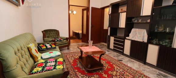 Casa de 5 habitaciónes en Palagonia, Italy No. 237450 6