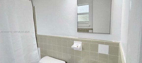 1 dormitorio villa en alquiler en Miami, Miami-Dade, Florida, USA № 615250 11