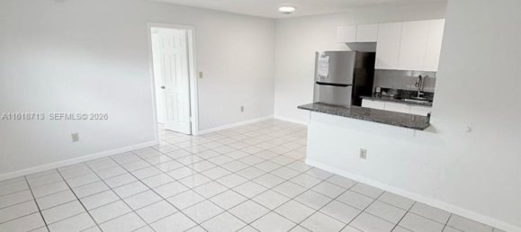 1 dormitorio villa en alquiler en Miami, Miami-Dade, Florida, USA № 615250 6