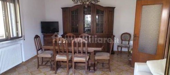 4 Schlafzimmer Wohnung in Luni, Italy, Nr. 66654 2