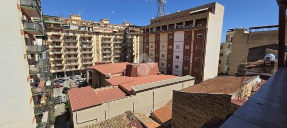 3 bedrooms Apartment in Palermo, Italy No. 264332 14