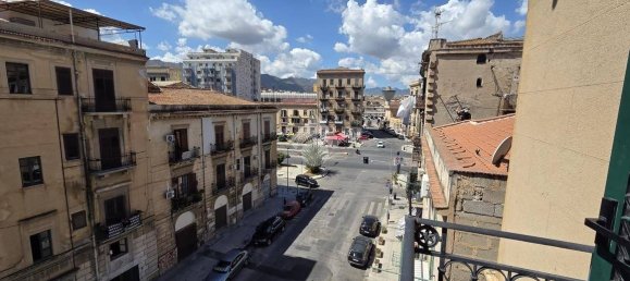 3 bedrooms Apartment in Palermo, Italy No. 264332 27