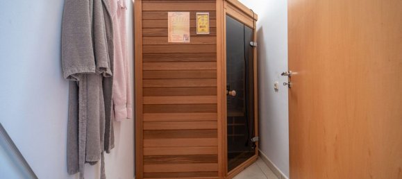 3 bedrooms Villa in Estepona, Spain No. 116139 12