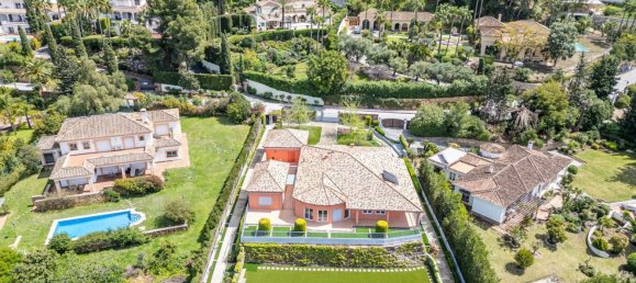 3 bedrooms Villa in Estepona, Spain No. 116139 19