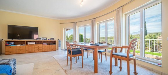 3 bedrooms Villa in Estepona, Spain No. 116139 8