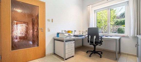 3 bedrooms Villa in Estepona, Spain No. 116139 3