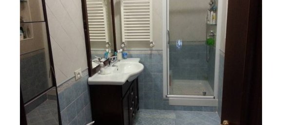 3 rooms Apartment in Rome, Italy No. 253995 4