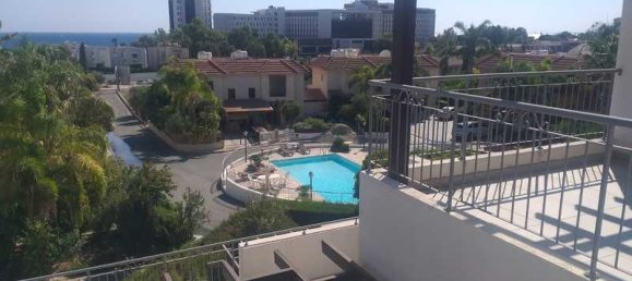 2 bedrooms Apartment in Agios Tychonas, Cyprus No. 13906 5