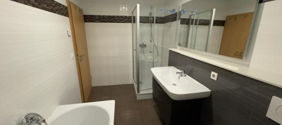 Moradia em banda T4 em Solingen, Germany N.º 267630 10