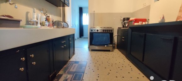 2 Schlafzimmer Haus in Crouzilles, France, Nr. 242689 6