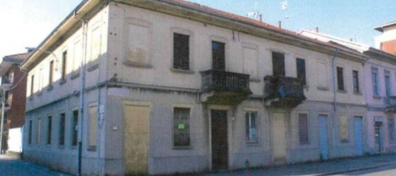 Apartamento de 2 divisões em Busto Arsizio, Italy N.º 294398 4