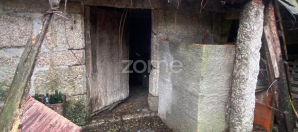 4 bedrooms House in Rebordosa, Portugal No. 14403 19