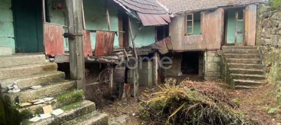 4 bedrooms House in Rebordosa, Portugal No. 14403 10