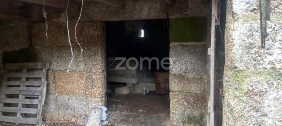 4 bedrooms House in Rebordosa, Portugal No. 14403 17