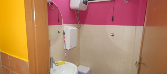 Gewerbliche Immobilie in Ferentino, Italy 200m², Nr. 75561 9