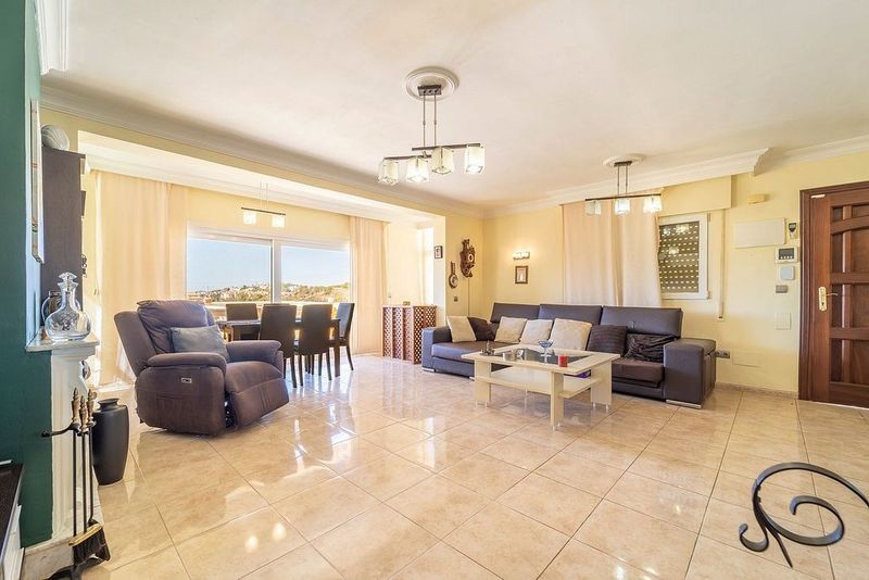 3 bedrooms Villa in Mijas, Spain No. 229965