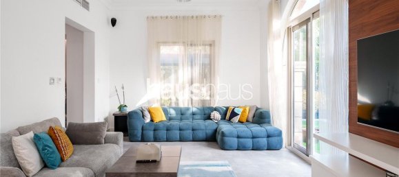 Villa de 5 dormitorios en Dubai Sports City, UAE No. 99503 15