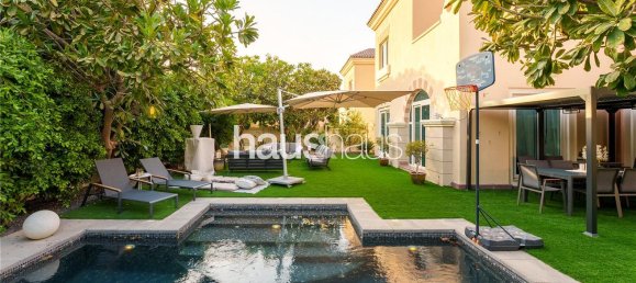 Villa de 5 dormitorios en Dubai Sports City, UAE No. 99503 11