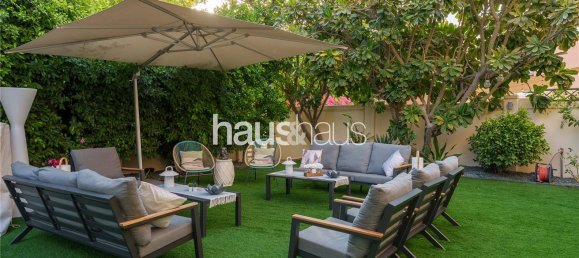 Villa de 5 dormitorios en Dubai Sports City, UAE No. 99503 6