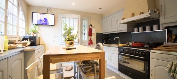 5 bedrooms House in Berneuil-sur-Aisne, France No. 156561 13