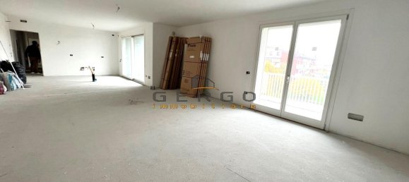 Apartamento de 4 habitaciónes en Selvazzano Dentro, Italy No. 132500 10