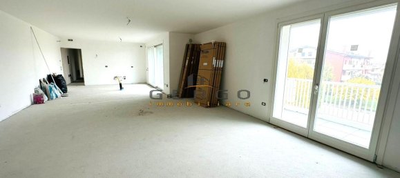 Apartamento de 4 habitaciónes en Selvazzano Dentro, Italy No. 132500 43