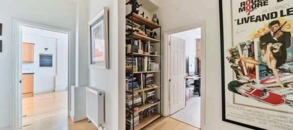 2 bedrooms Apartment in London, United Kingdom No. 13420 13