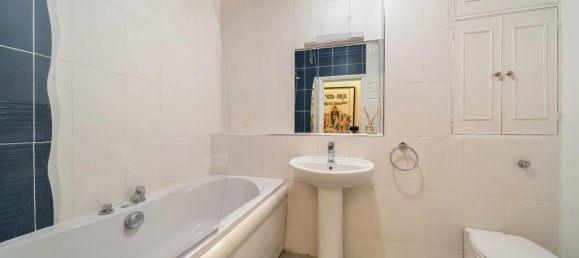 2 bedrooms Apartment in London, United Kingdom No. 13420 22