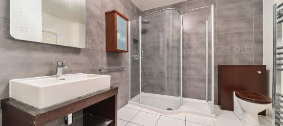 2 bedrooms Apartment in London, United Kingdom No. 13420 17