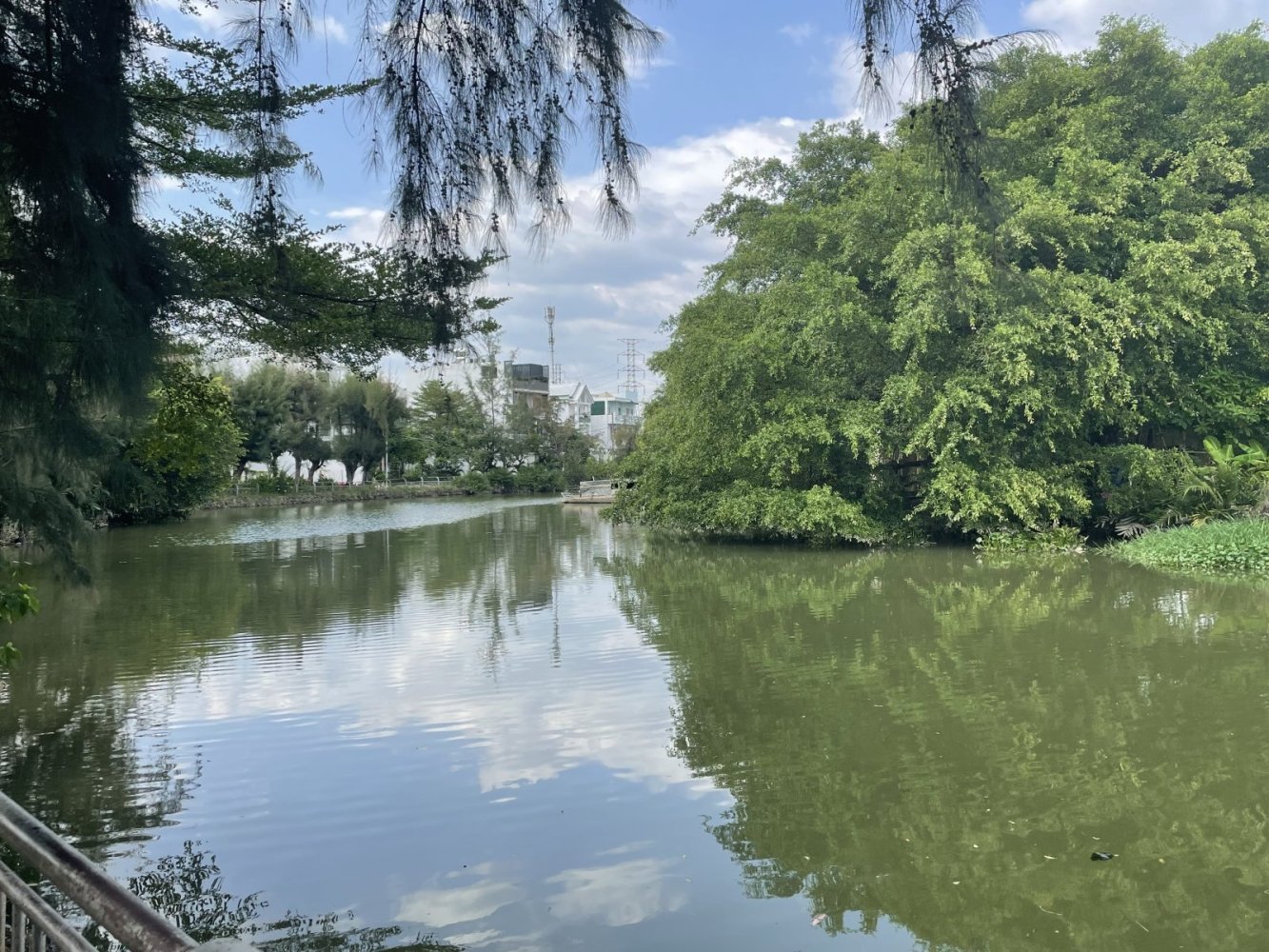 684m² Land in District 7, Vietnam No. 7245