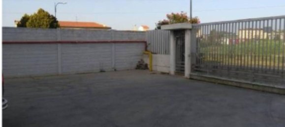 2454m² Warehouse in Pescara, Italy No. 374716 10