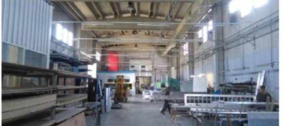 2454m² Warehouse in Pescara, Italy No. 374716 12