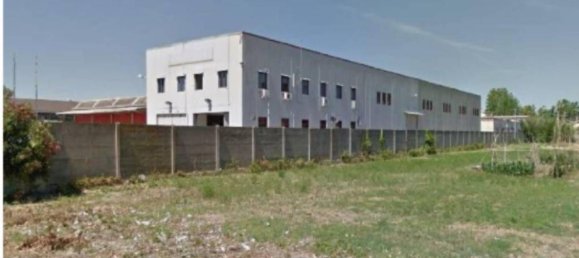 2454m² Warehouse in Pescara, Italy No. 374716 7