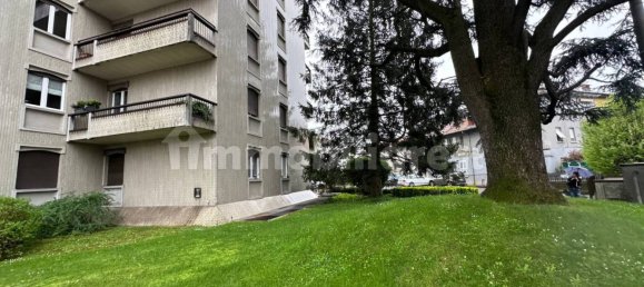 2 bedrooms Apartment in Como, Italy No. 169951 3