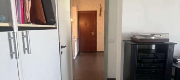 Apartamento T3 em Milan, Italy N.º 364919 3