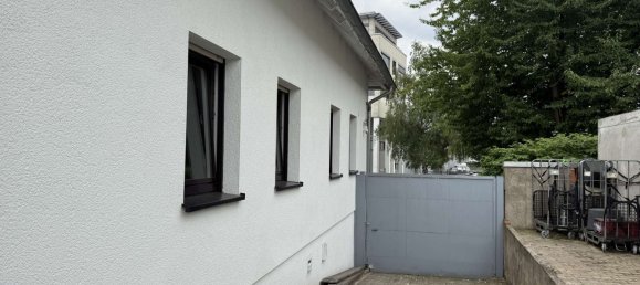 1384m² Building in Essen, Germany No. 263205 44