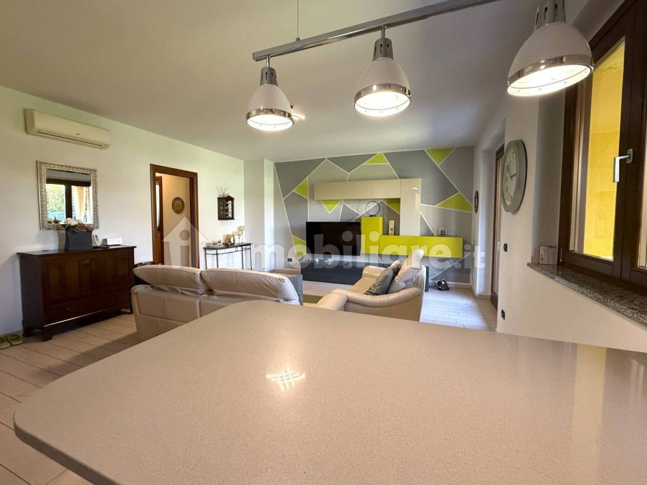 3 chambres Villa à Invorio, Italy No. 272452