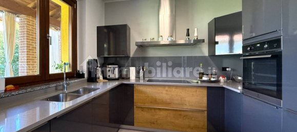 3 chambres Villa à Invorio, Italy No. 272452 7