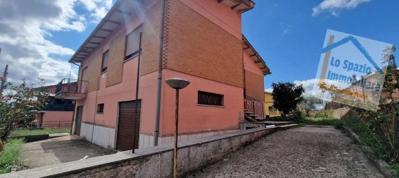 Villa de 4 dormitorios en Cave, Italy No. 47723 27