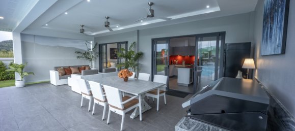 3 bedrooms Cafe / restaurant in Hua Hin, Thailand No. 6329 10