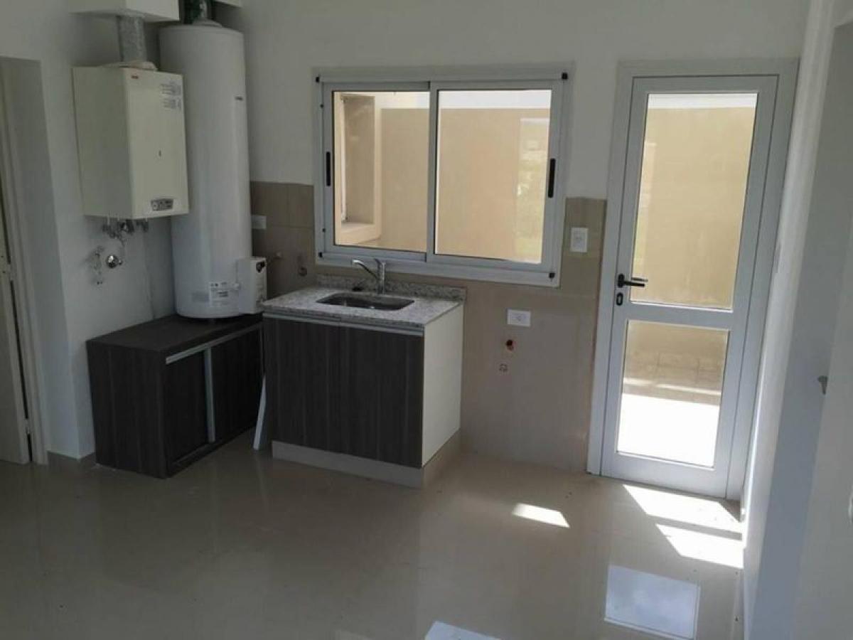 Studio in Cordoba, Argentina No. 11232