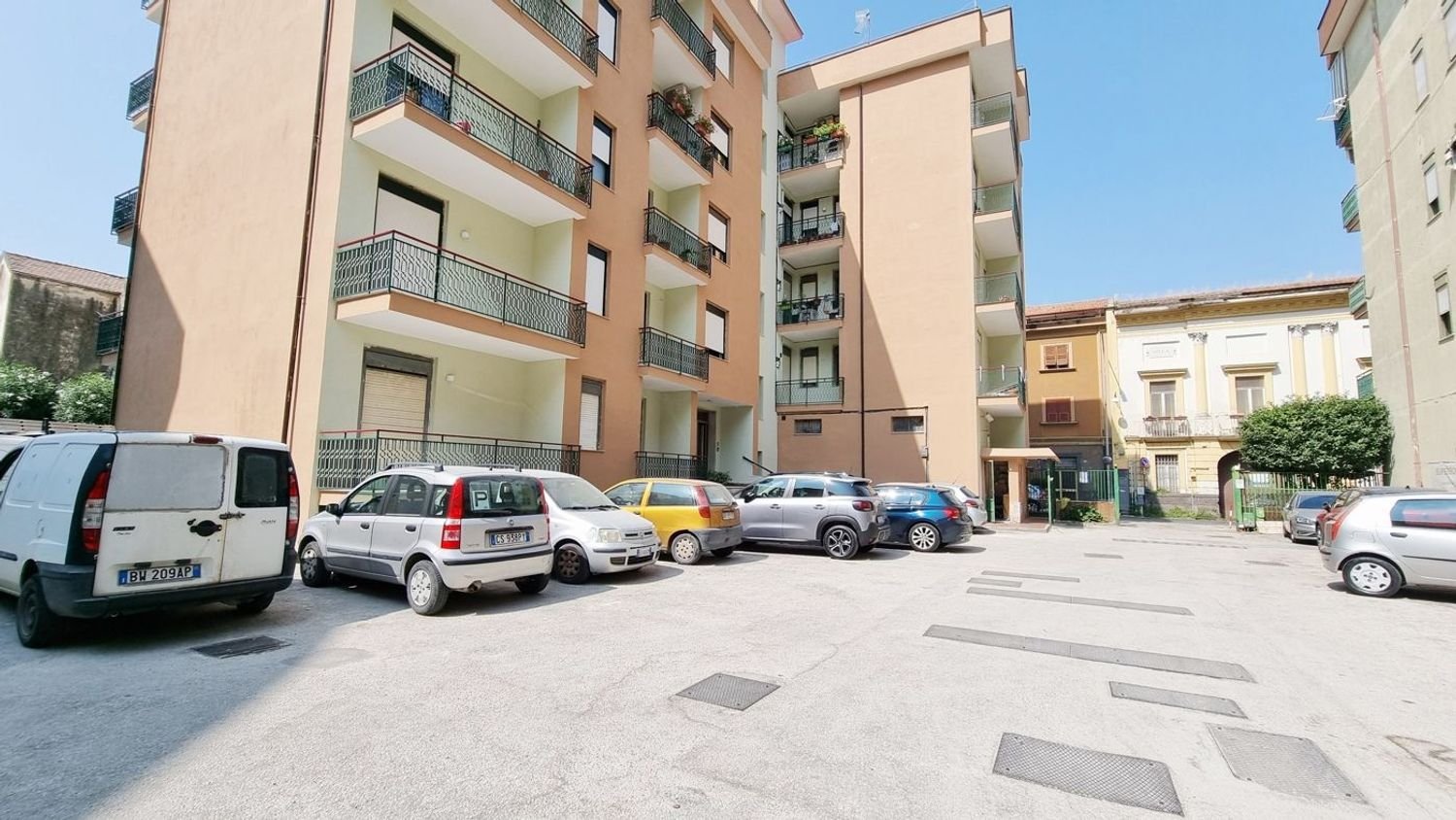 1 غرف نوم شقة في Maddaloni, Italy رقم 344934